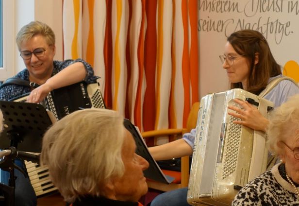 2025-Musikschule-Volksliedersingen
